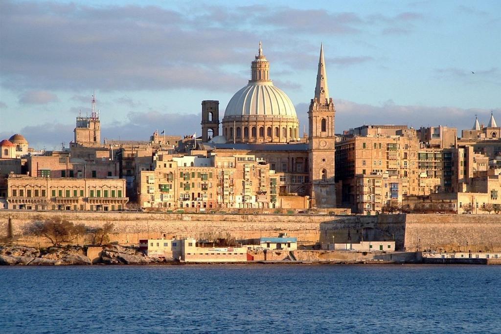 Marvellous Apartment In Tigne Point Sliema Buitenkant foto